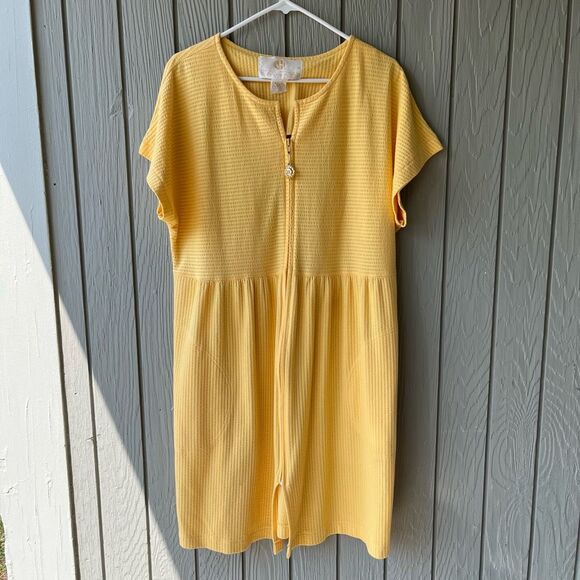 Vintage Stan Herman Yellow Zip Lounge Dress w/ Sun Zipper Pull Sz L Pockets - Picture 1 of 8